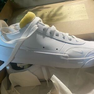 Nike Drop Type Lx Triple White